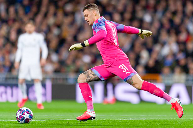 Ederson Moraes – Thủ môn chuyền bóng như tiền vệ