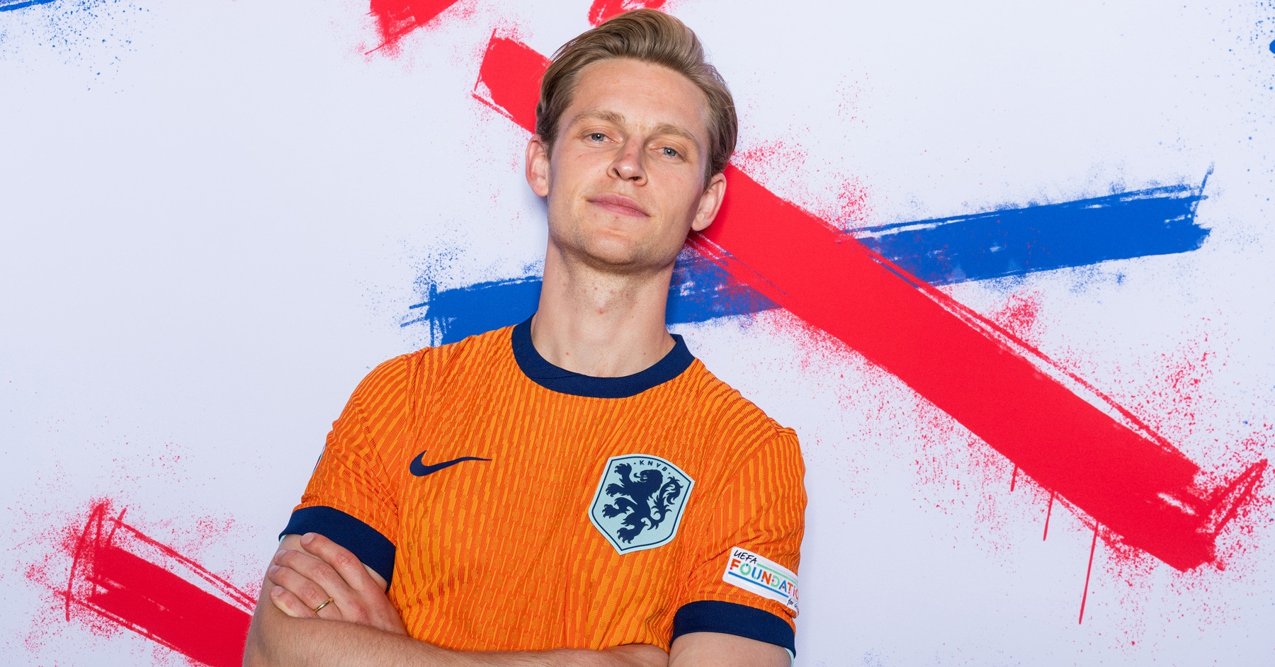 Frenkie de Jong trên sân cỏ