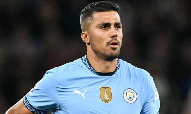 Man City sẵn sàng nâng lương Rodri để giữ chân tiền vệ phòng ngự xuất sắc nhất thế giới hiện nay.