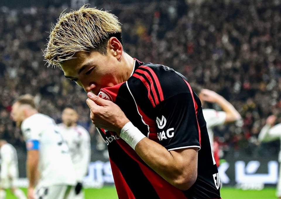 Ritsu Doan: Ngôi Sao Sáng Của Frankfurt