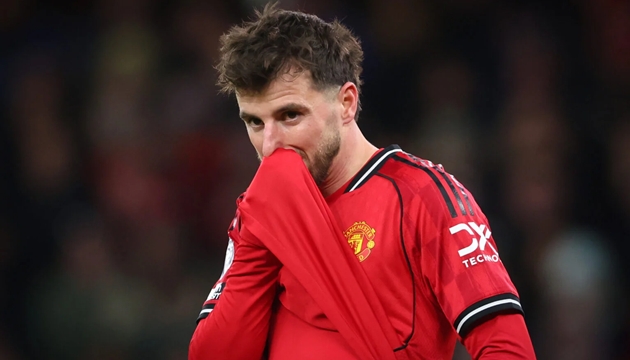 Thương vụ chấn động: MU đổi “bom xịt” Mount lấy Sandro Tonali – Kế hoạch Thiên tài của Carrick?