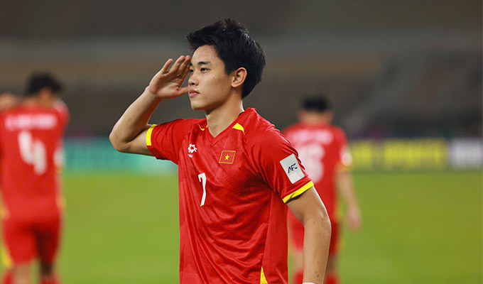 Đình Bắc “bay” sang Trung Quốc? Thương vụ “bom tấn” làm nóng thị trường!