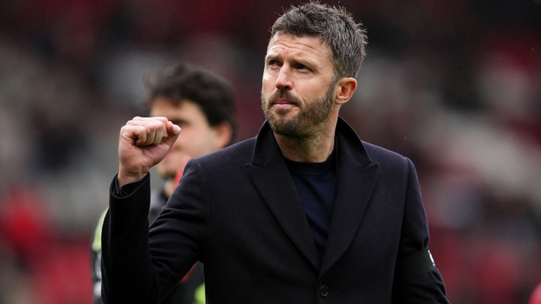 Carrick “phù phép”, Quỷ Đỏ bùng nổ 4 trận thắng liên tiếp, Tottenham “ngụp lặn” trong khủng hoảng!